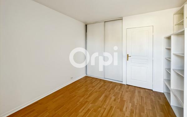 Appartement à vendre    5 pièces • 121,25 m2 Le Chesnay