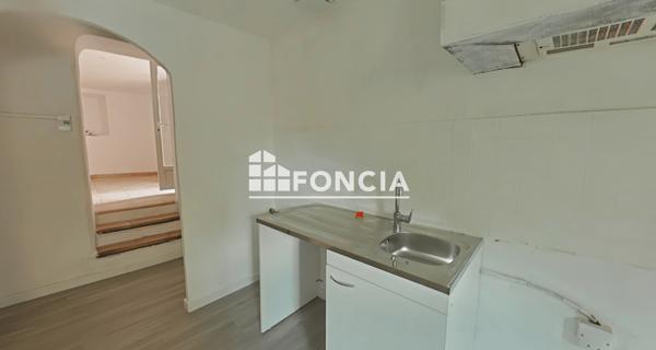 Location Appartement 2 pièces 58.9 m² - Le Castellet 83330