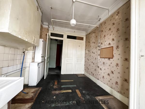 Lyon 6ème - Bel appartement à rénover de 87.35 m² avec balcon