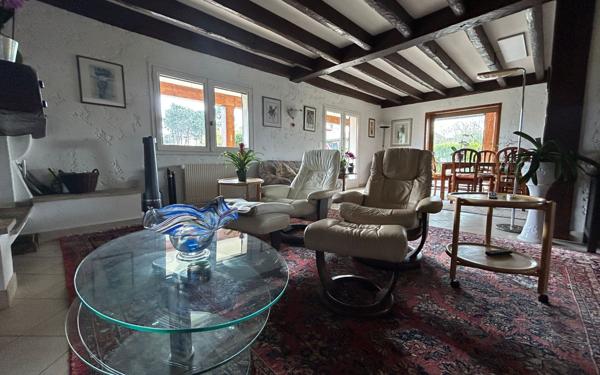 Maison à vendre    9 pièces • 225 m2 Gujan-Mestras