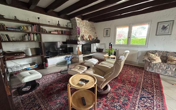 Maison à vendre    9 pièces • 225 m2 Gujan-Mestras