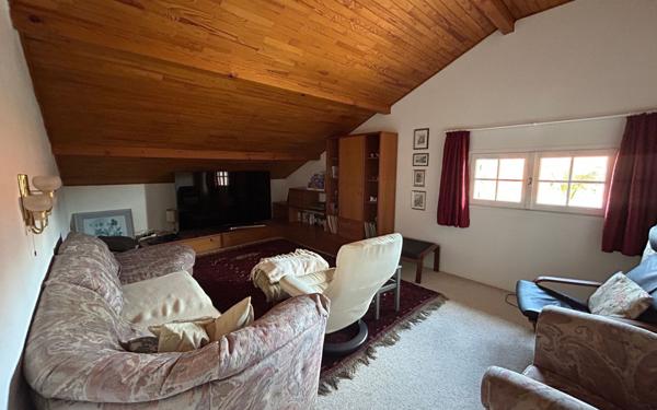 Maison à vendre    9 pièces • 225 m2 Gujan-Mestras