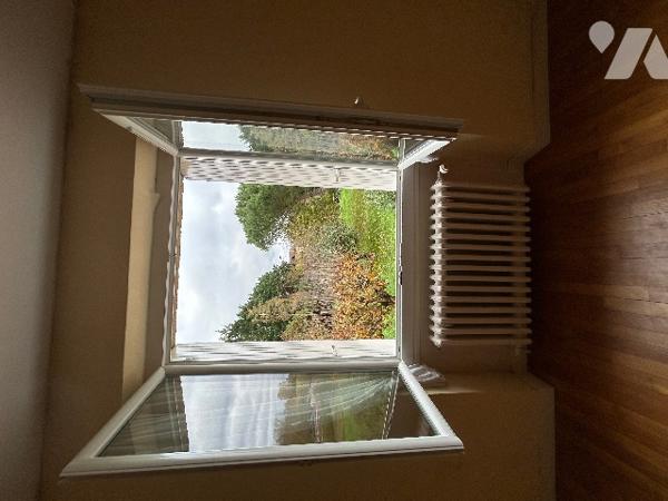 A VENDRE - CENAC ET SAINT JULIEN - Maison de 94.5 m² sur parcelle de  2888 m²