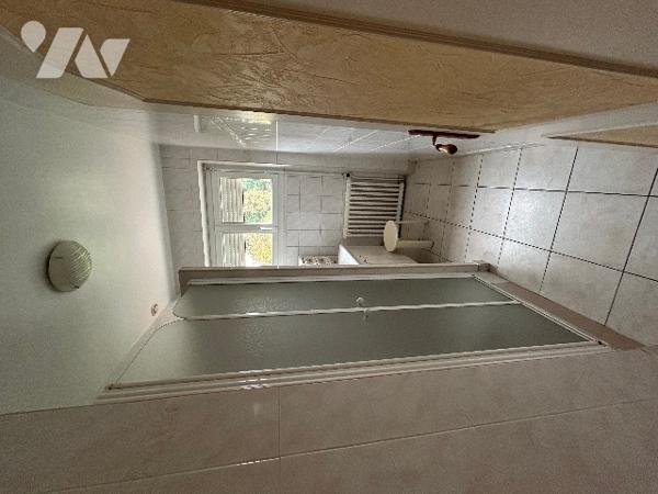 A VENDRE - CENAC ET SAINT JULIEN - Maison de 94.5 m² sur parcelle de  2888 m²