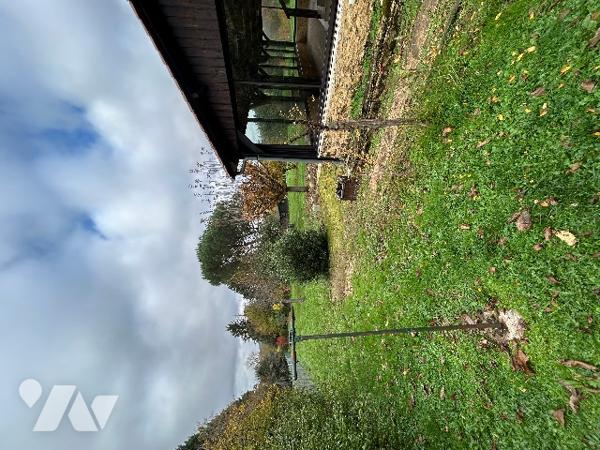 A VENDRE - CENAC ET SAINT JULIEN - Maison de 94.5 m² sur parcelle de  2888 m²