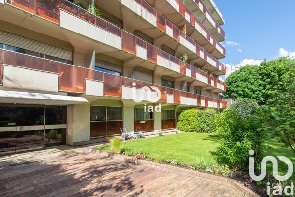 Studio 1 pièce de 28 m² à Neuilly-sur-Seine (92200)