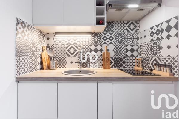 Studio 1 pièce de 28 m² à Neuilly-sur-Seine (92200)