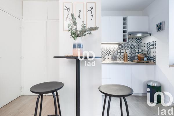 Studio 1 pièce de 28 m² à Neuilly-sur-Seine (92200)