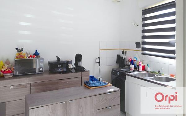 Maison à vendre    4 pièces •  Terrasson-Lavilledieu