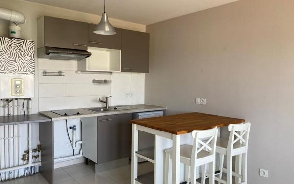 Appartement à vendre    2 pièces •  Gradignan