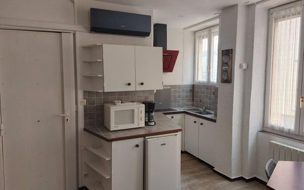 Appartement à vendre    1 pièce • 22,68 m2 Lyon 2