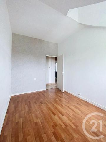 Appartement F3 à vendre  3 pièces - 59,11 m 2   MAROLLES EN BRIE  - 94