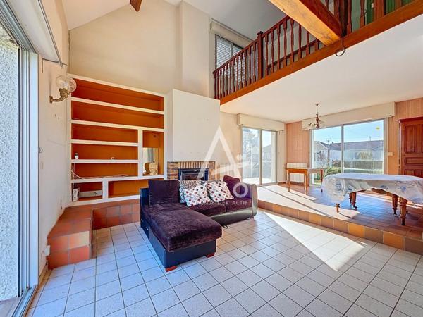 MAISON 4/5 chambres + sous-sol total à VENDRE à VILLEMANDEUR 45700