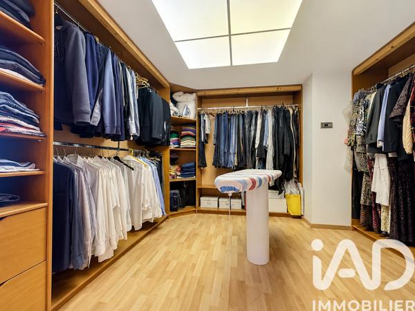 Maison à vendre 8 pièces 245 m² Le Blanc-Mesnil