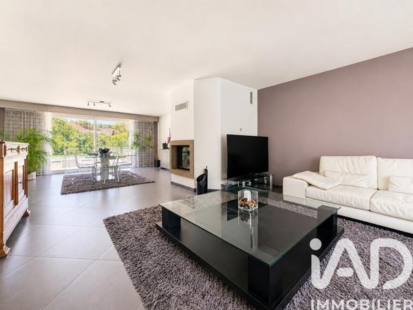 Maison à vendre 8 pièces 245 m² Le Blanc-Mesnil