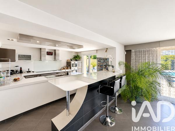 Maison à vendre 8 pièces 245 m² Le Blanc-Mesnil