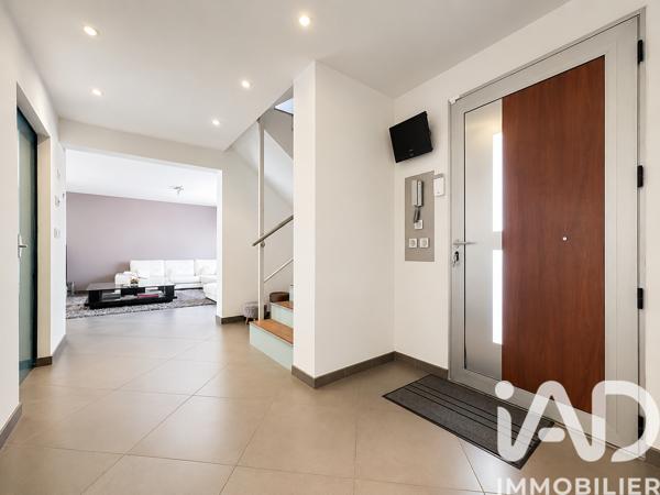 Maison à vendre 8 pièces 245 m² Le Blanc-Mesnil