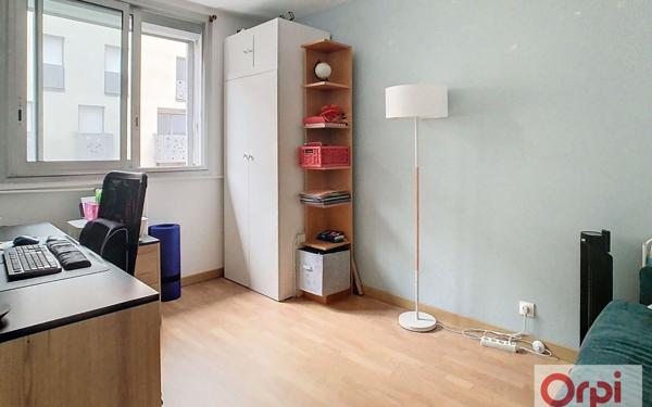 Appartement à vendre    3 pièces • 60 m2 Issy-les-Moulineaux