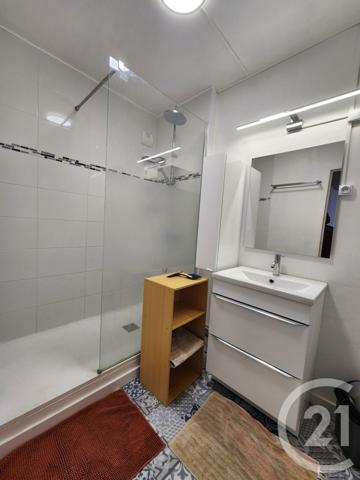 Appartement F4 à vendre  4 pièces - 83,04 m2 COMPIEGNE - 60