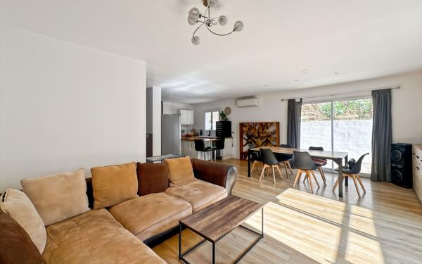 Maison à vendre    4 pièces •  Martigues