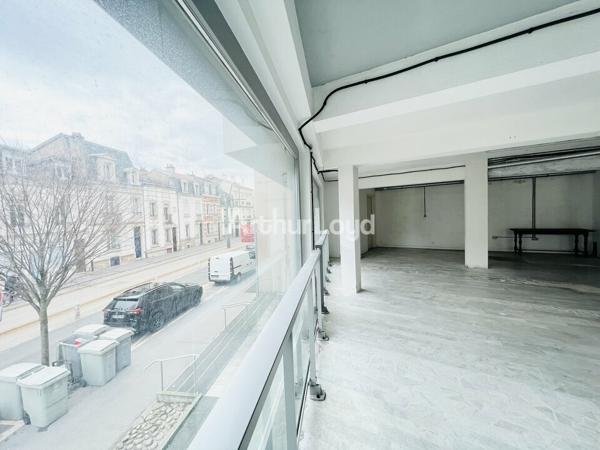 BUREAUX à LOUER de 131 m²