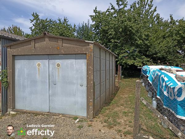 Immeuble
        
        - 184 m² 84 900 € *