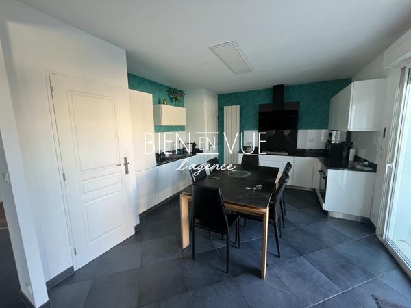 Maison 4 pièce(s) 3 chambre(s) 118 m²