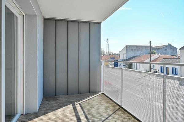 Spacieux T3, terrasse sud, tram-train à 350 m