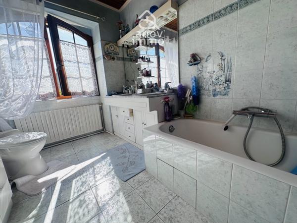 Maison 5 pièce(s) 3 chambre(s) 124.36 m²