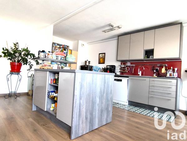 Appartement à vendre 4 pièces 81 m² Hyères