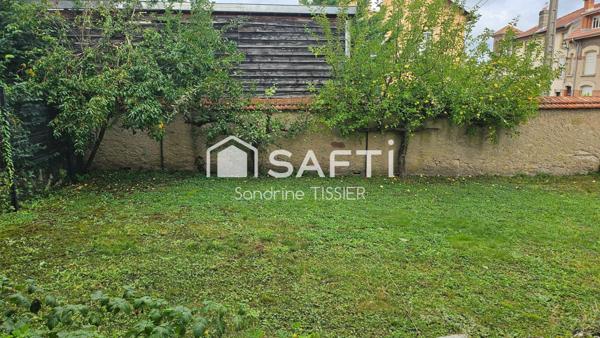 APPARTEMENT AVEC JARDIN ET TERRASSE