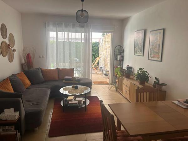 Appartement à louer à Prévessin-Moëns (01280)