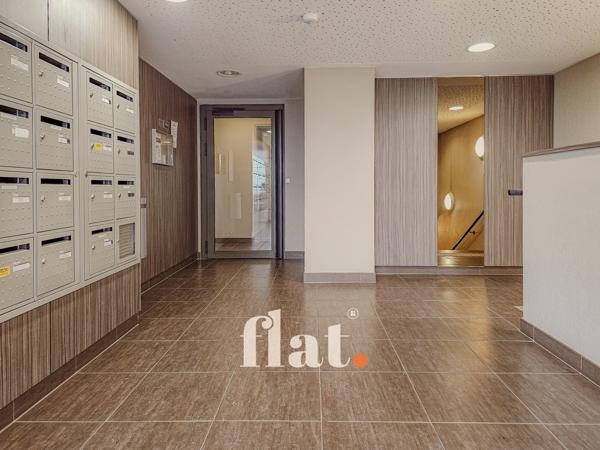 Appartement
                                                                                                                                                                                                                                                                                                                        3 pièce(s)                                                                                                                                                                                                          2 chambre(s)                                                                                                                                                                                                          70  m²