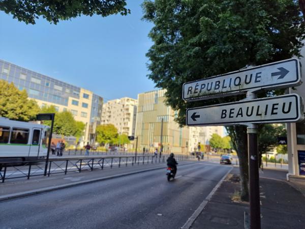 Immeuble
                                                                                                                                                
                                                                                                                                                
                                                                                                                                                
                                                    
                                                                                                                                                                                                                                                                                                                        62  m²