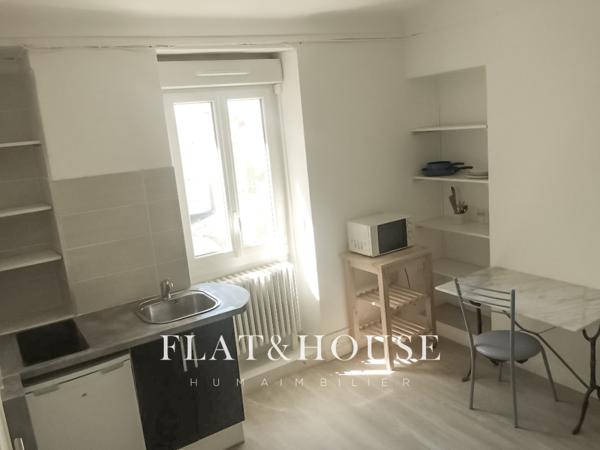 Immeuble
                                                                                                                                                
                                                                                                                                                
                                                                                                                                                
                                                    
                                                                                                                                                                                                                                                                                                                        62  m²