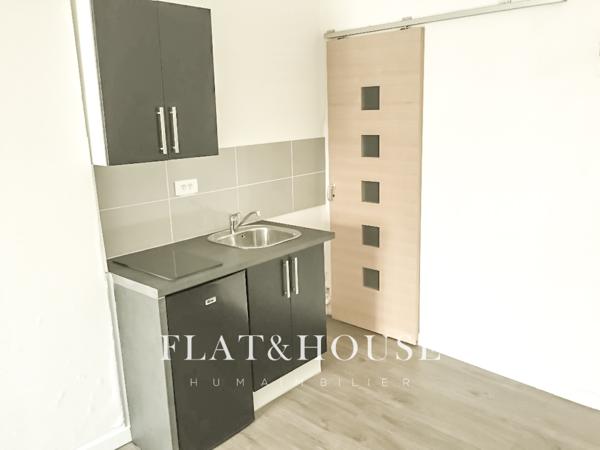 Immeuble
                                                                                                                                                
                                                                                                                                                
                                                                                                                                                
                                                    
                                                                                                                                                                                                                                                                                                                        62  m²