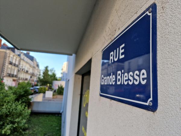 Immeuble
                                                                                                                                                
                                                                                                                                                
                                                                                                                                                
                                                    
                                                                                                                                                                                                                                                                                                                        62  m²
