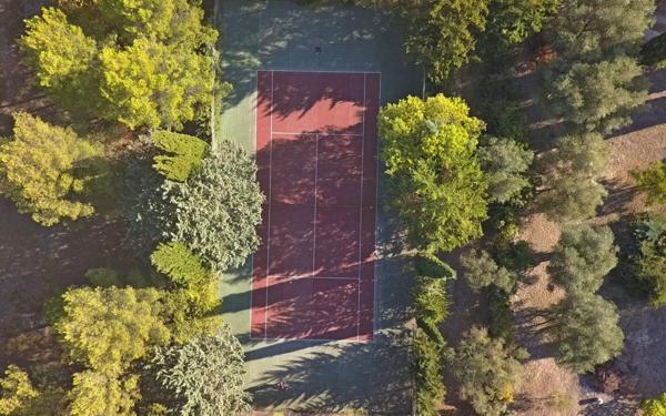 Maison à vendre    6 pièces •  Le Beausset