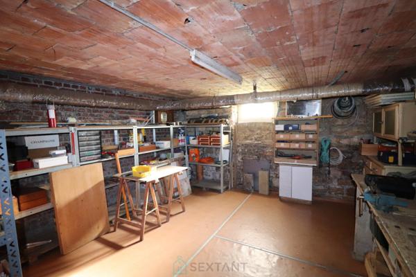 Maison en pierre de 120 m2 dans un quartier paisible à Mouzon