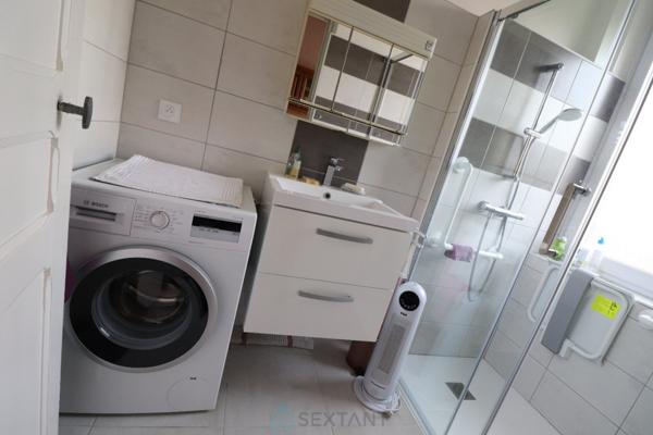 Maison en pierre de 120 m2 dans un quartier paisible à Mouzon