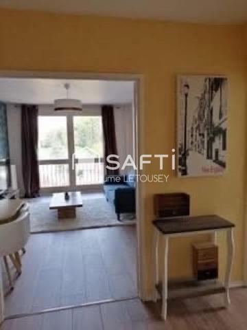 bel appartement T4 à Saint-lo