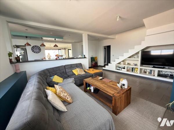 Maison T5 avec F4 indépendant,  La Rivière, Saint-Louis