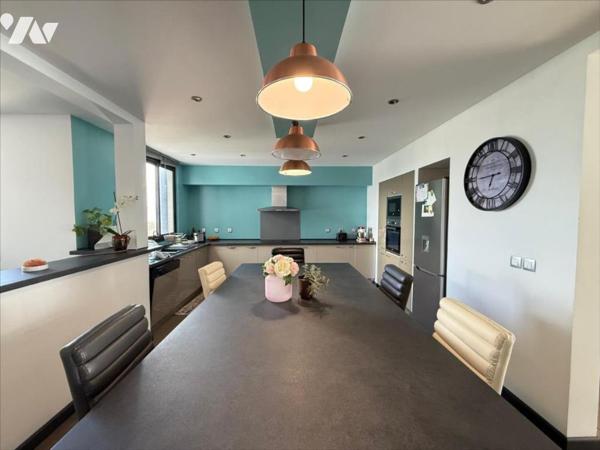 Maison T5 avec F4 indépendant,  La Rivière, Saint-Louis