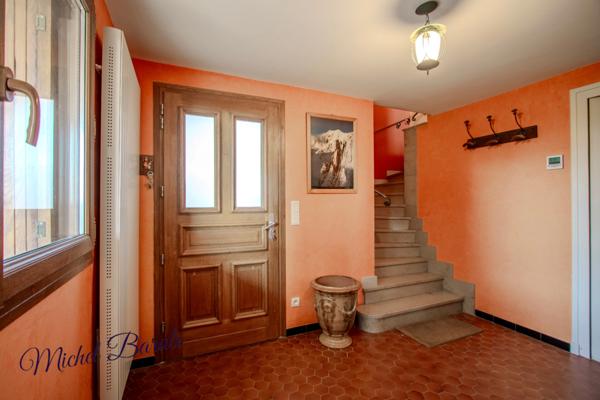 Maison à vendre 5 pièces à DARDILLY (69) dans un cadre exceptionnel !