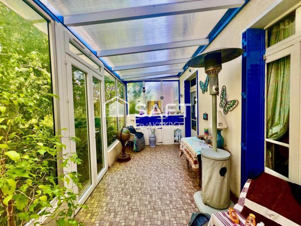 Magnifique maison 6 pièces avec un beau jardin dans le quartier des Joncs Marins