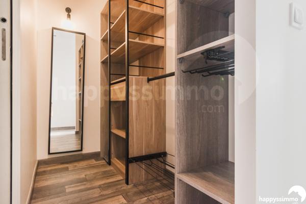Appartement
                                                                                                                                                                                                                                                                                                                        2 pièce(s)                                                                                                                                                                                                          1 chambre(s)                                                                                                                                                                                                          48  m²