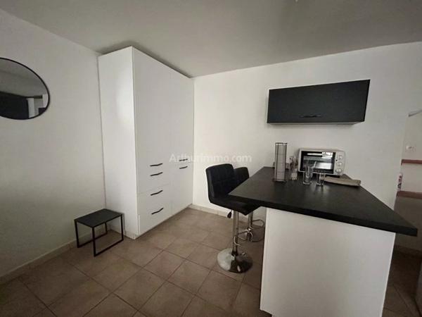 Location Studio 1 pièces 22 m2 à Martigues