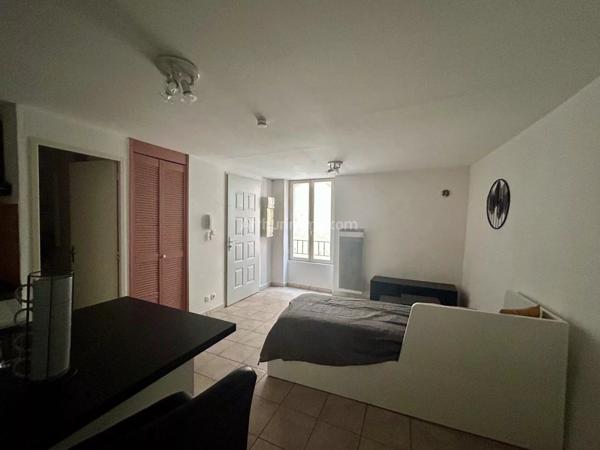 Location Studio 1 pièces 22 m2 à Martigues