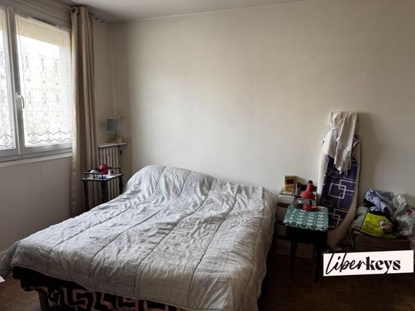 Appartement  3/4 pièces exposé Sud Est - Paris 15ème