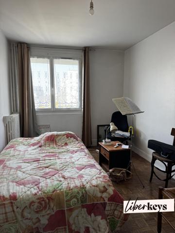 Appartement  3/4 pièces exposé Sud Est - Paris 15ème